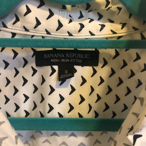 Banana Republic Fitted Dress Shirt - Picture 6 of 6